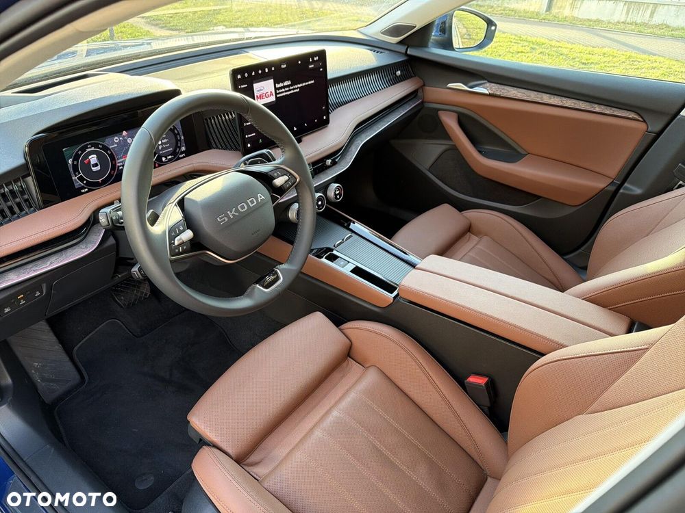 Skoda Superb 2.0 TSI L&K DSG - 9