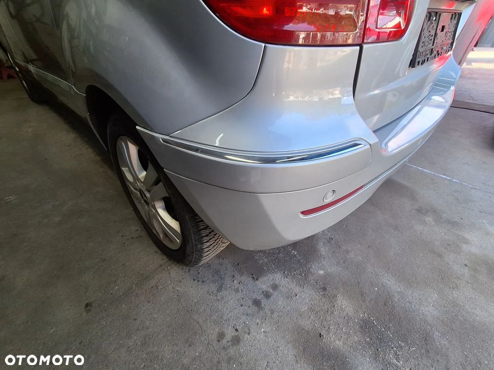 SPRZEDAM MERCEDES B-KLASA W245 TYLNI ZDERZAK NA PDC W KOLOR 761 DO MONTAŻU KOMPLETNY - 15