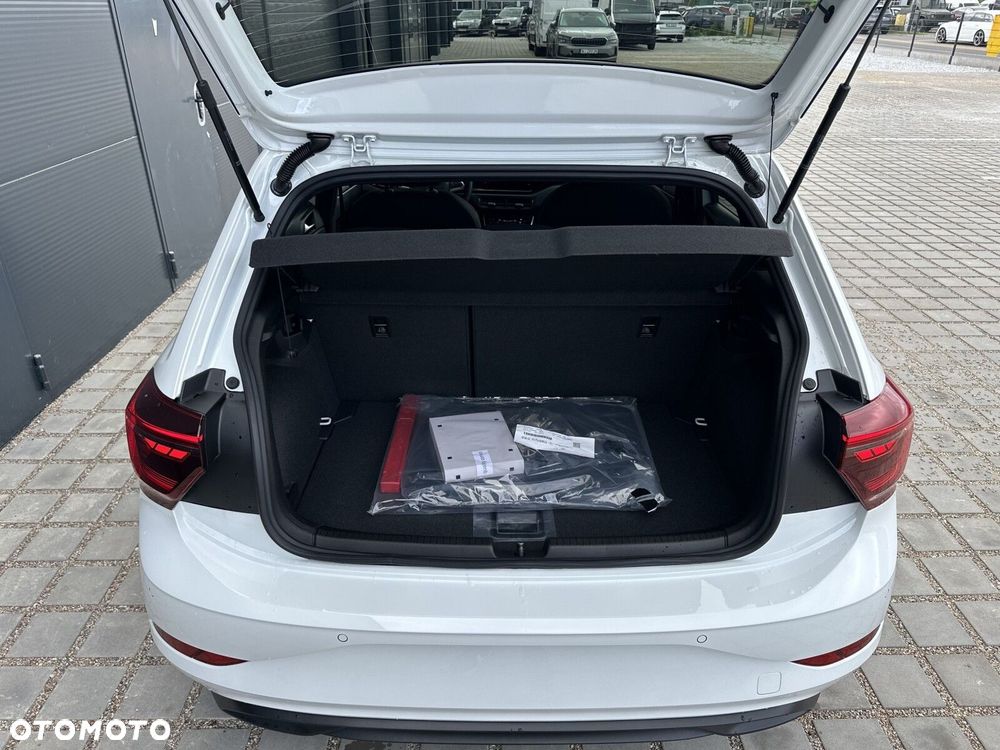 Volkswagen Polo - 18