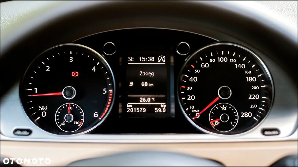 Volkswagen Passat CC - 22