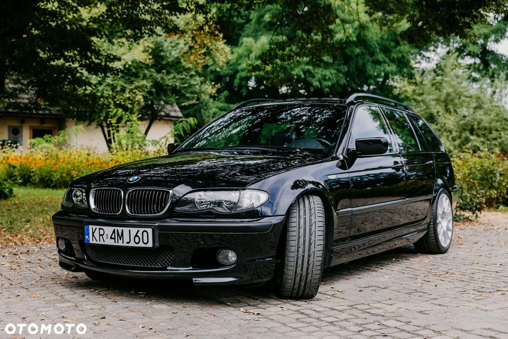BMW Seria 3 330d Edition Sport - 2