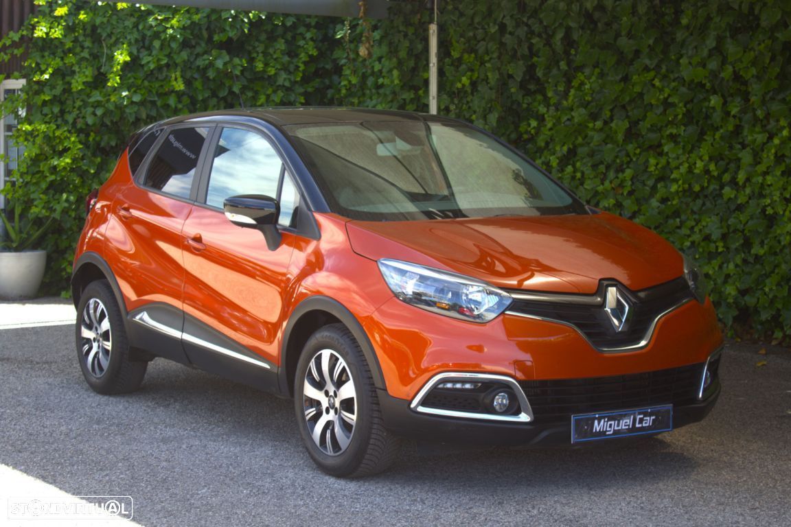 Renault Captur 1.2 TCe Exclusive EDC - 1