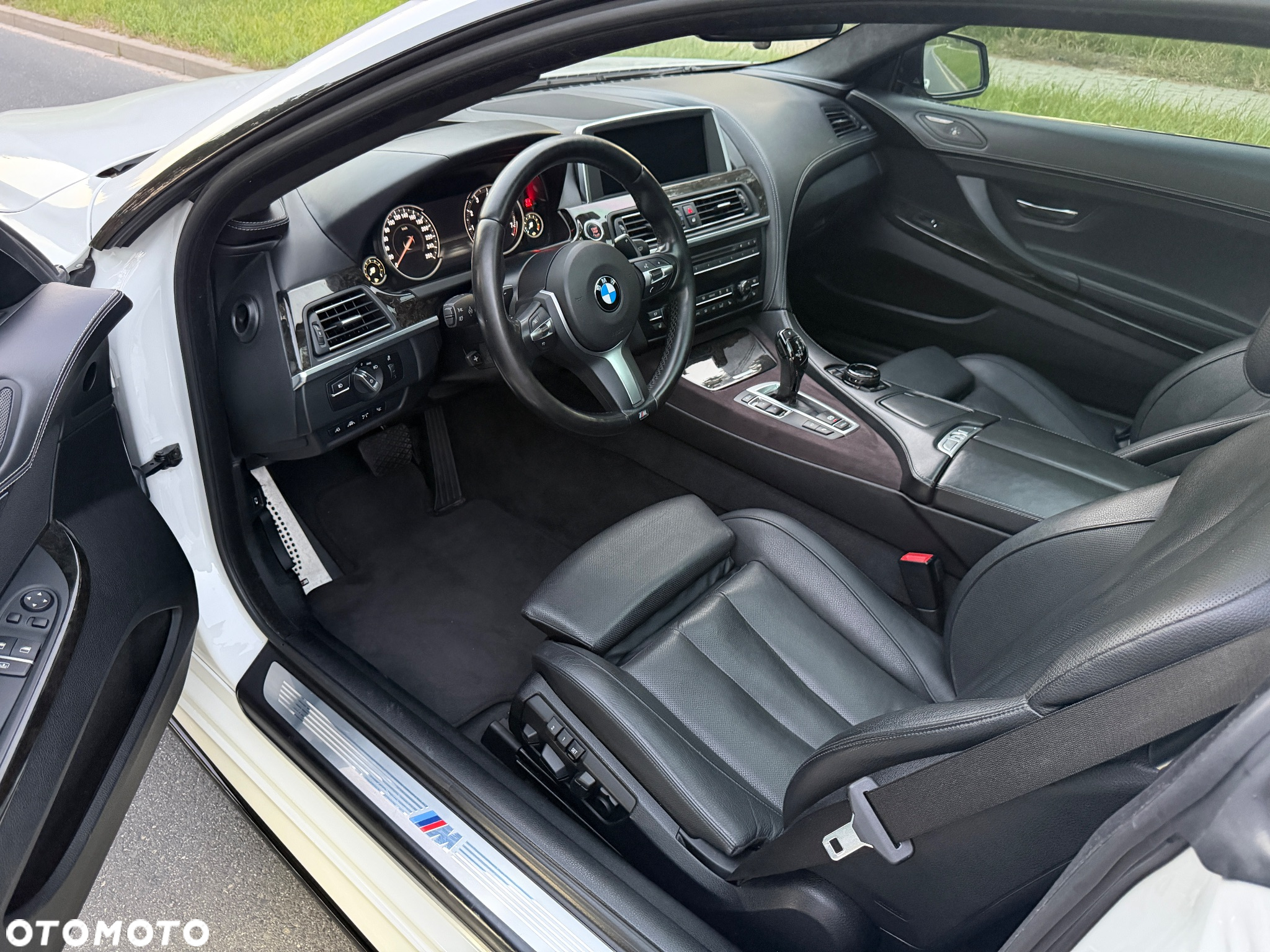 BMW Seria 6 640i Coupe M Sport Edition - 7