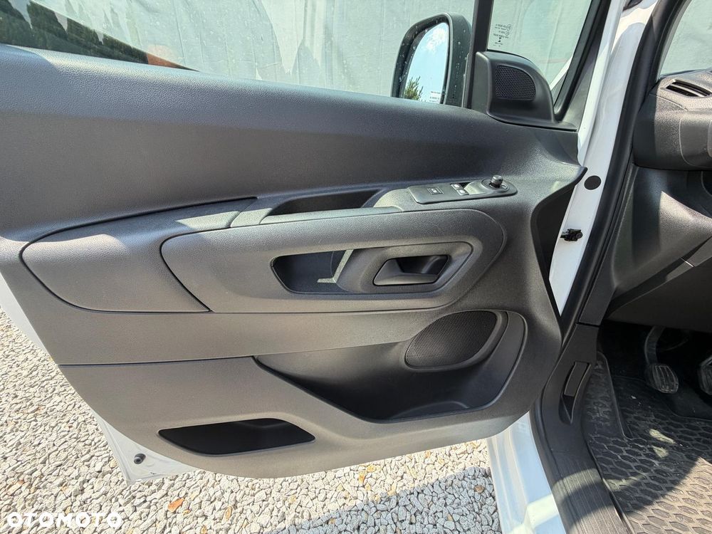 Opel Combo - 27