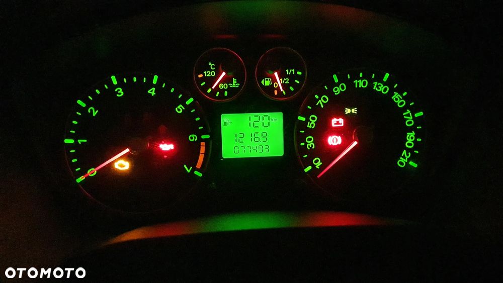 Ford Fiesta 1.3 Ambiente - 27