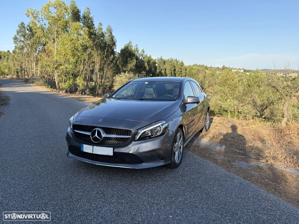 Mercedes-Benz A 180 d Urban - 11