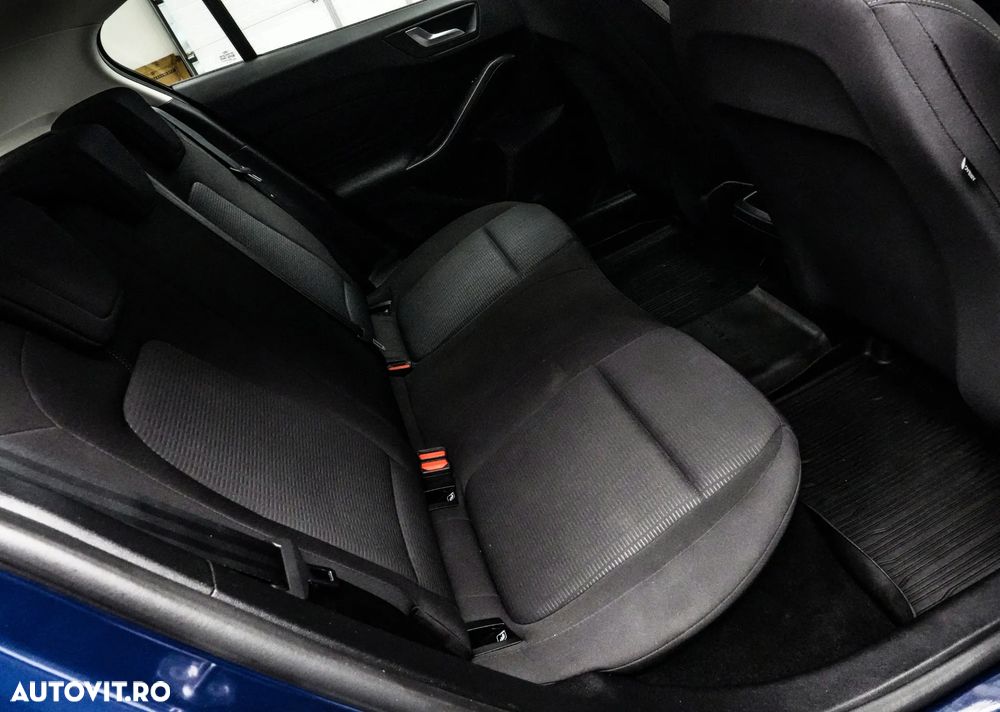 Ford Focus 1.0 EcoBoost Titanium Business - 16