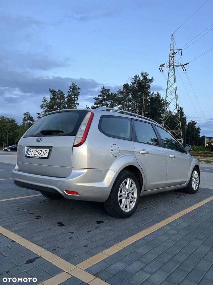 Ford Focus 1.6 Trend - 4