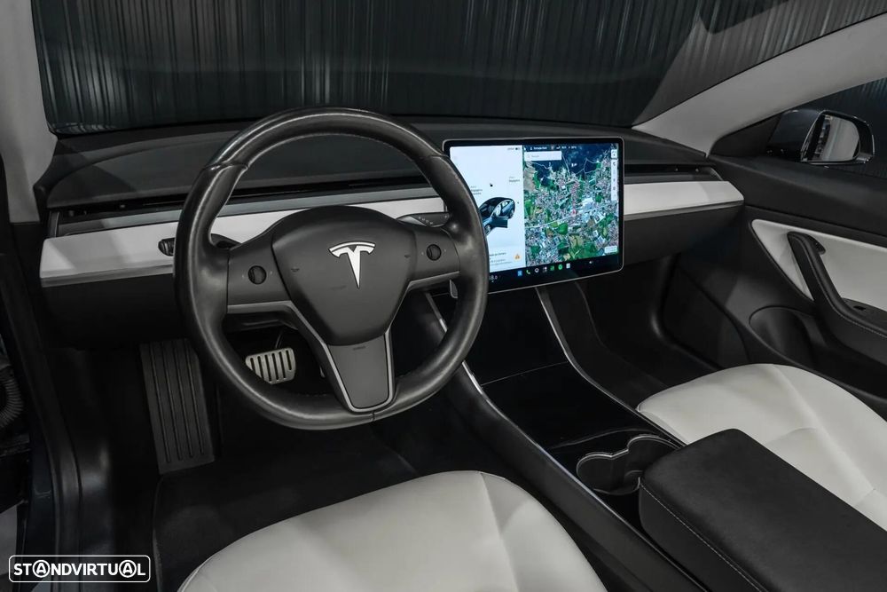 Tesla Model 3 Performance Dual Motor AWD - 19