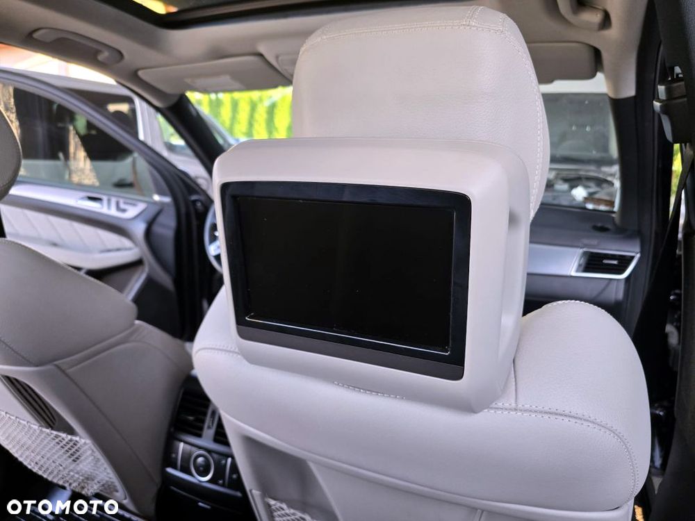 Mercedes-Benz ML 350 BlueTEC 4MATIC 7G-TRONIC - 35