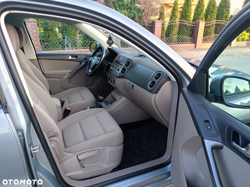 Volkswagen Tiguan - 13