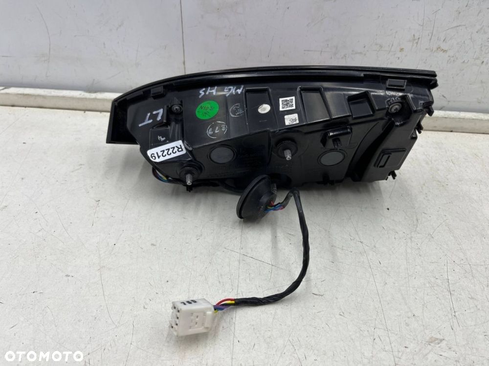Lampa MG HS EHS 18-20r. lewa tylna w klapę bagażnika LED oryginalna EU 10420735 as23661182 - 6