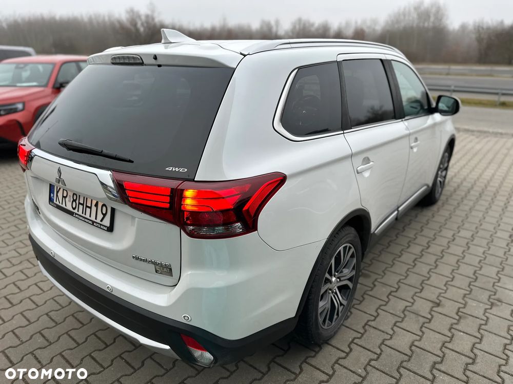 Mitsubishi Outlander 2.0 Intense Comfort 4WD CVT - 7