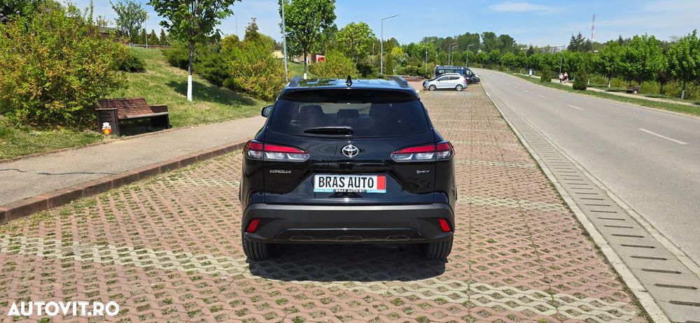 Toyota Corolla Cross 1.8 VVT-i Team Deutschland - 10