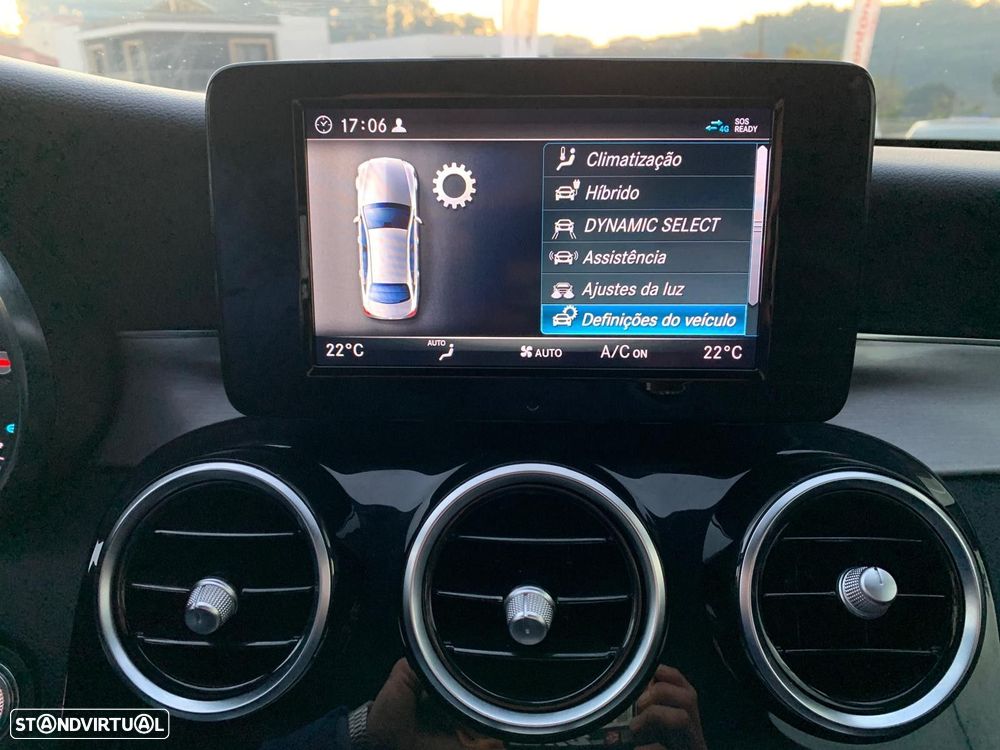 Mercedes-Benz C 300 de AMG Line - 30