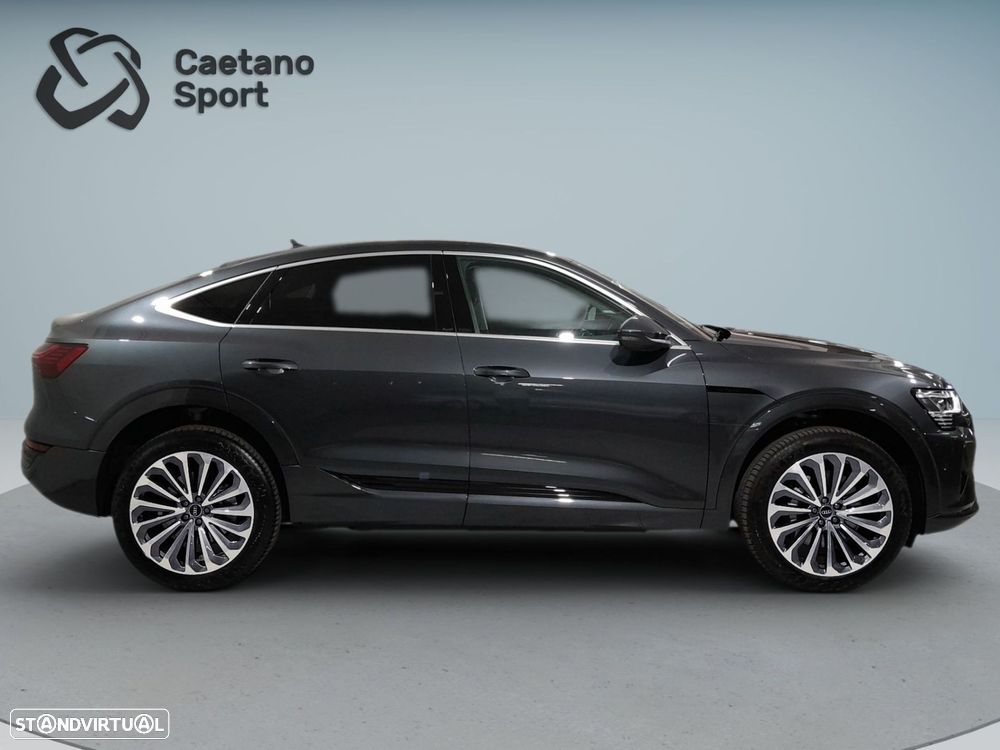 Audi Q8 e-Tron Sportback 55 quattro Advanced - 10
