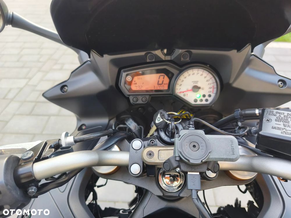 Yamaha FZ8 - 23