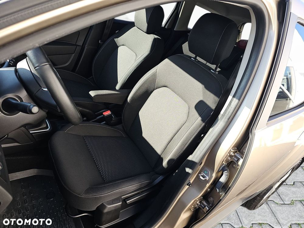 Dacia Duster 1.6 SCe Comfort - 12