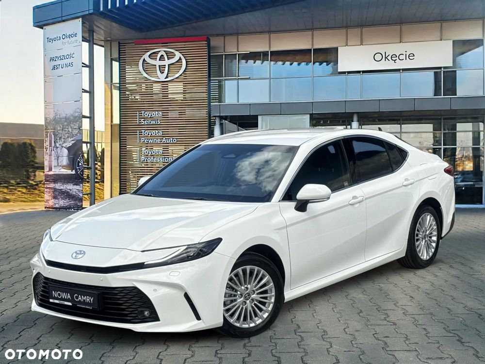 Toyota Camry 2.5 Hybrid Dynamic Force Comfort e-CVT