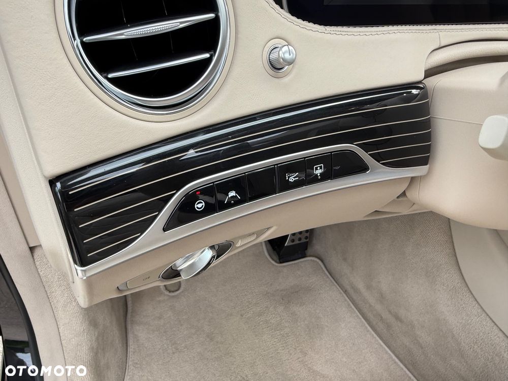 Mercedes-Benz Klasa S 400 d 4-Matic L 9G-TRONIC - 13