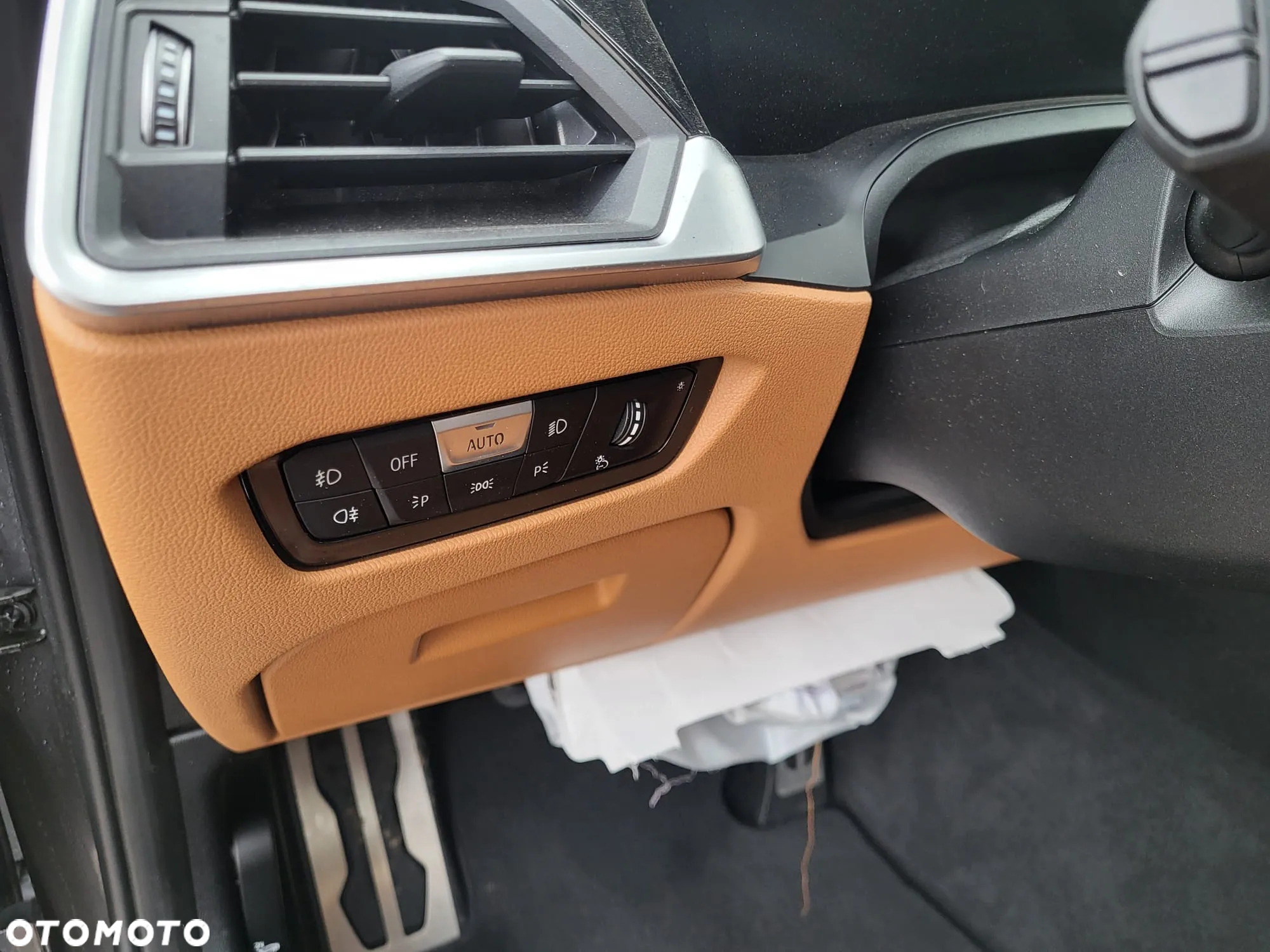 BMW Seria 3 330e PHEV xDrive sport - 14