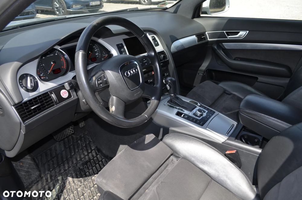 Audi A6 Avant 3.0 TDI DPF quattro tiptronic - 14