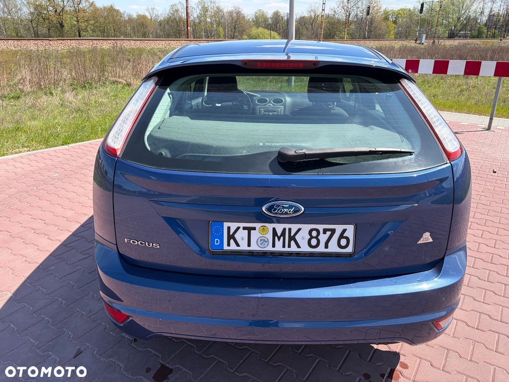 Ford Focus 1.6 16V Sport - 5