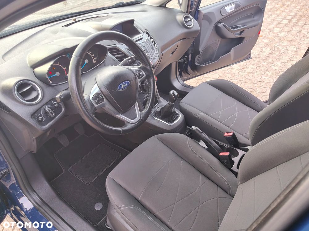 Ford Fiesta - 11