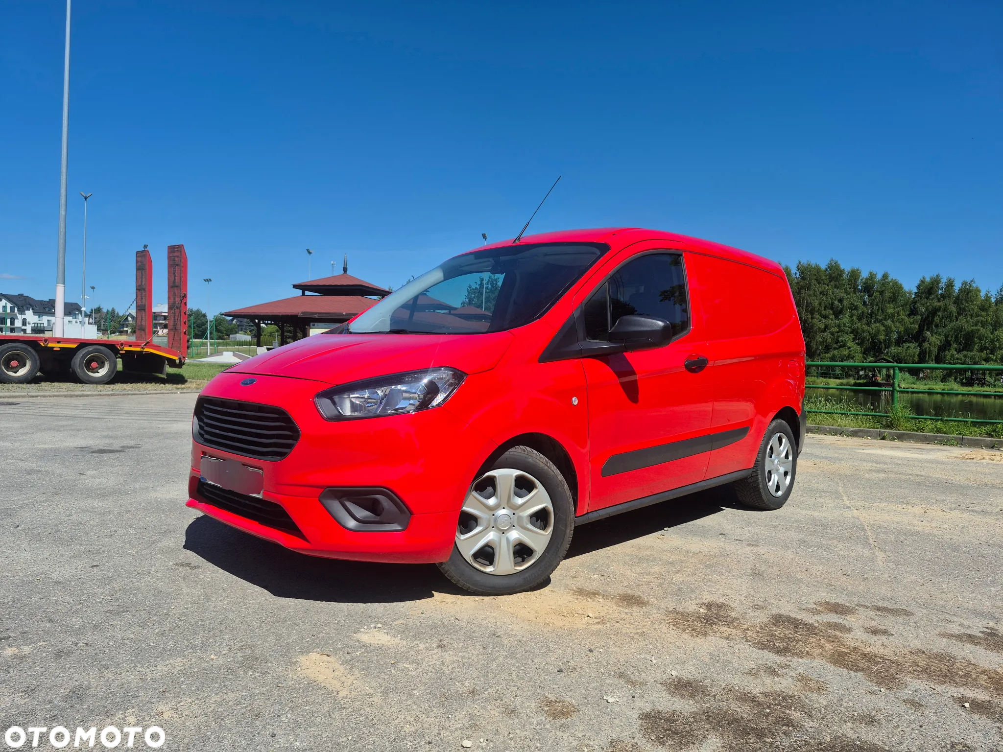 Ford Transit Courier 1,0 l EcoBoost Trend - 4