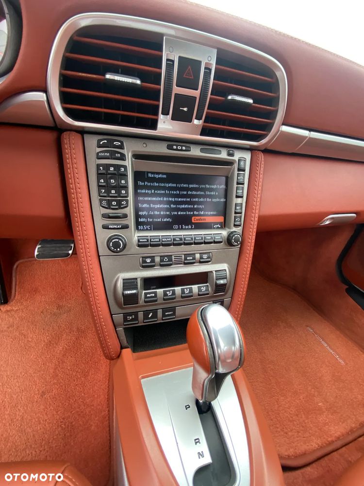 Porsche 911 Carrera S Tiptronic - 13