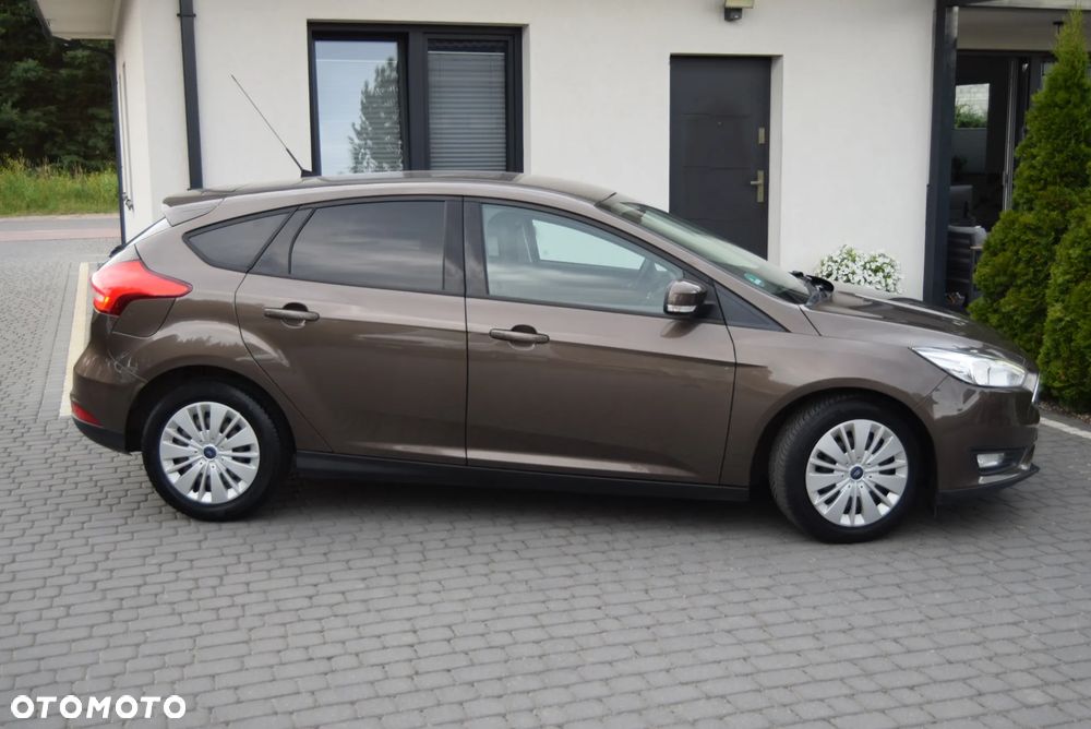 Ford Focus 1.0 EcoBoost Trend - 11
