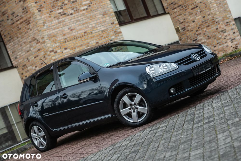 Volkswagen Golf - 12