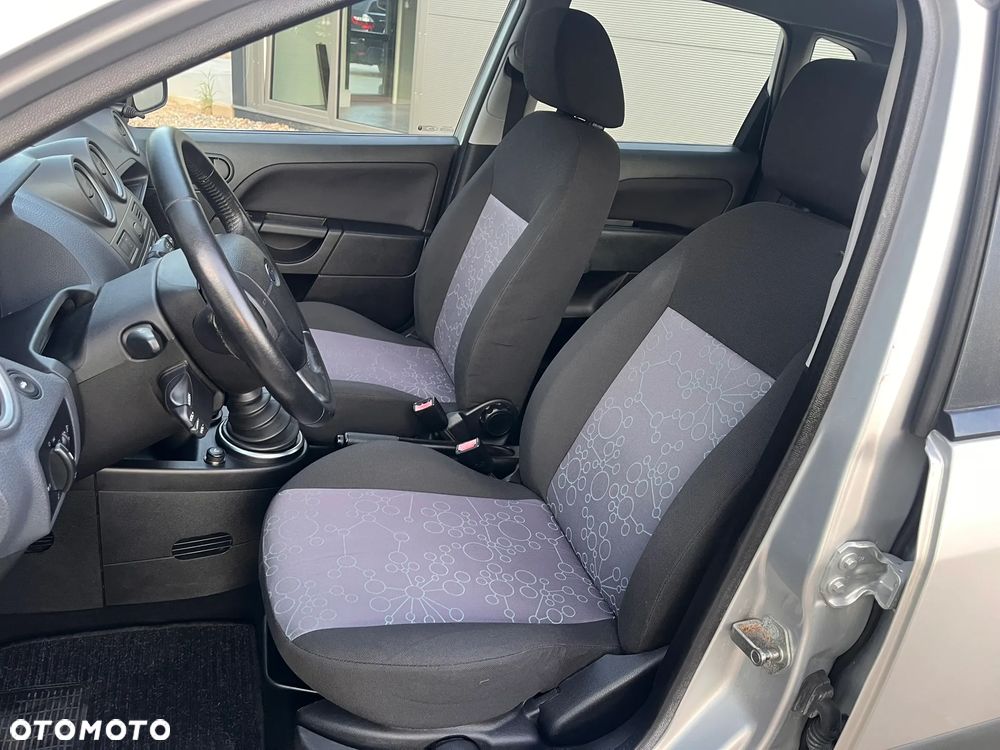Ford Fiesta 1.4 Connection - 19