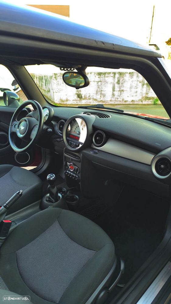 MINI 3 Portas Cooper D - 8