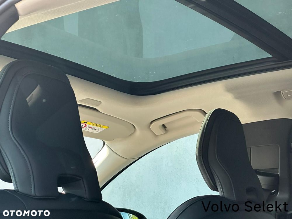 Volvo XC 60 - 31