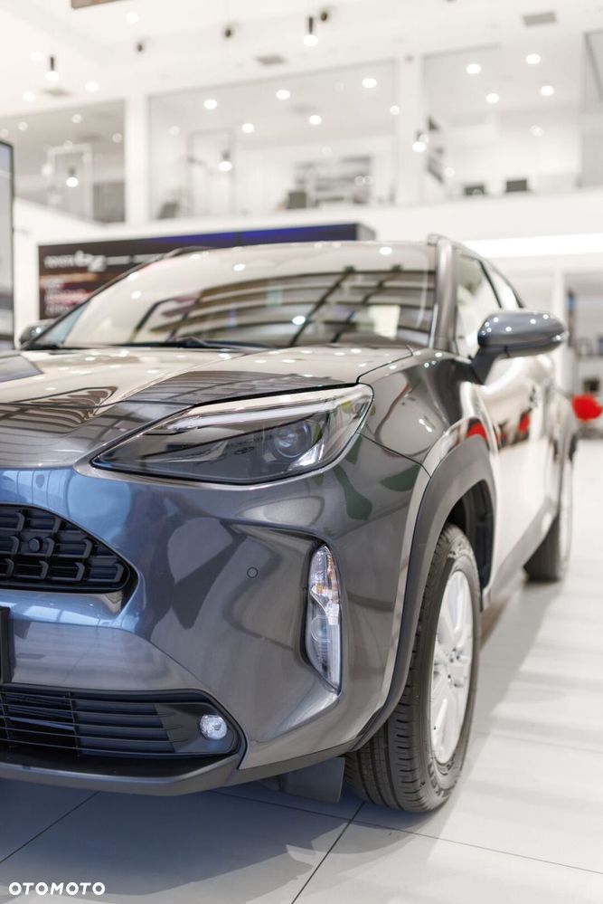Toyota Yaris Cross - 12