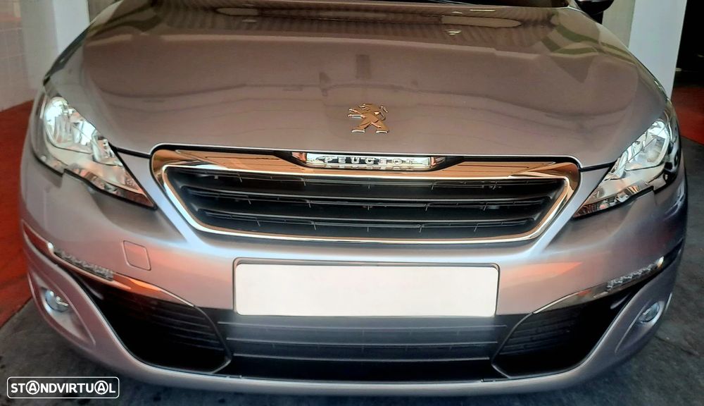 Peugeot 308 1.2 PureTech Style - 8