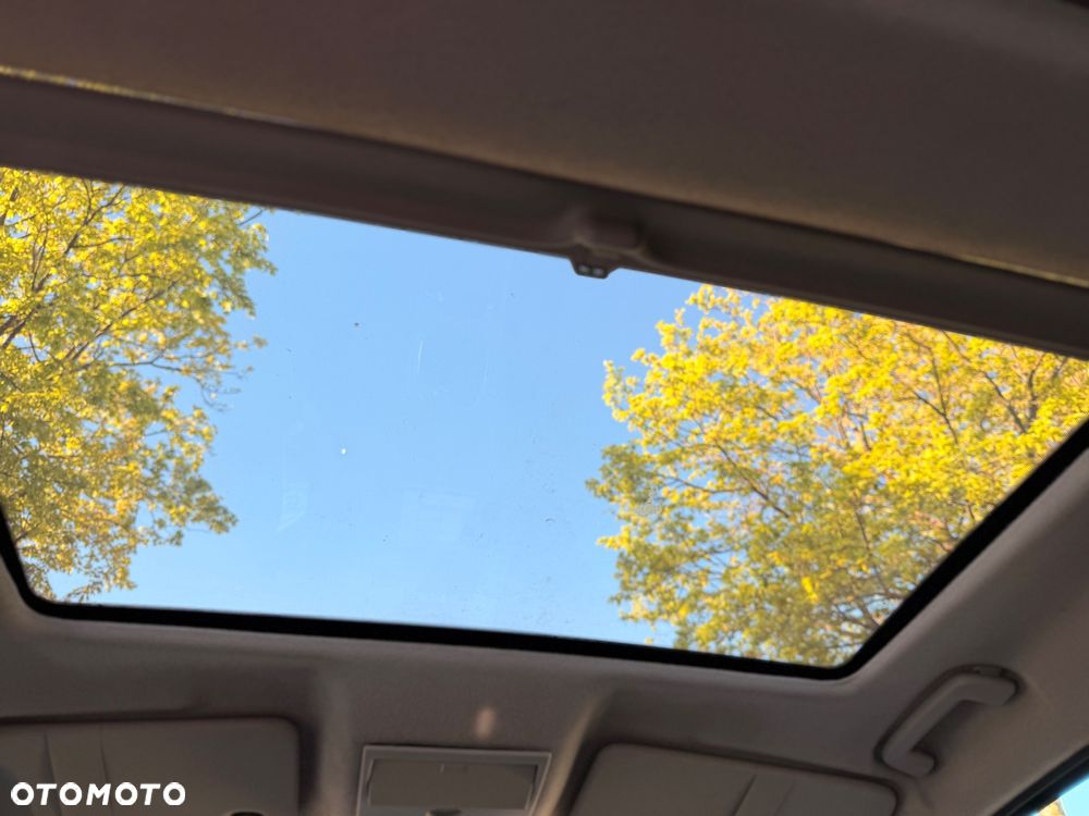 Ford S-Max 2.0 TDCi DPF Trend - 32