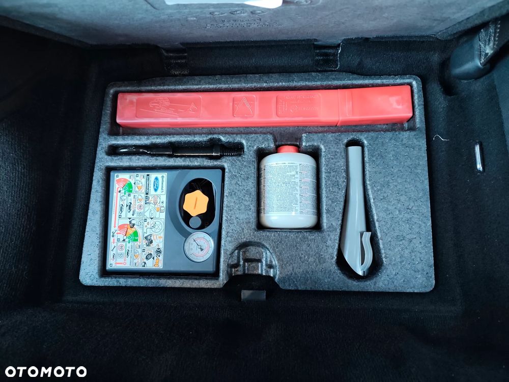 Ford S-Max 2.0 TDCi Trend - 35