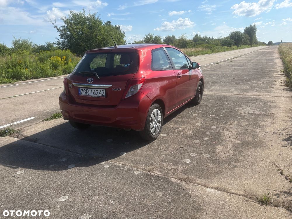 Toyota Yaris 1.0 Active - 3