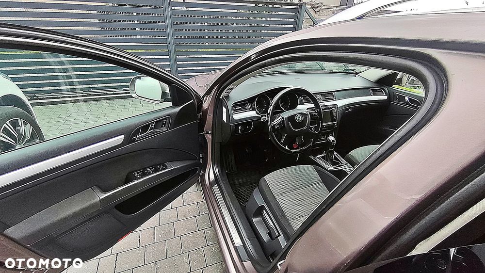 Skoda Superb - 15
