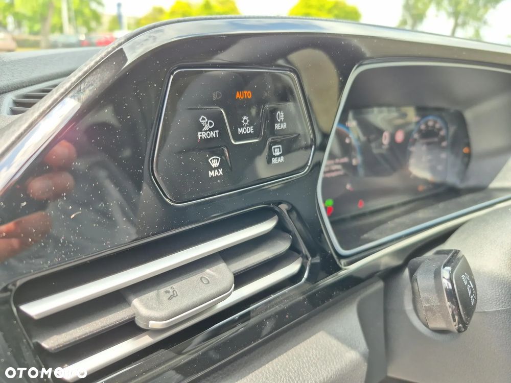 Volkswagen Caddy Maxi 2.0 TDI Style DSG - 8