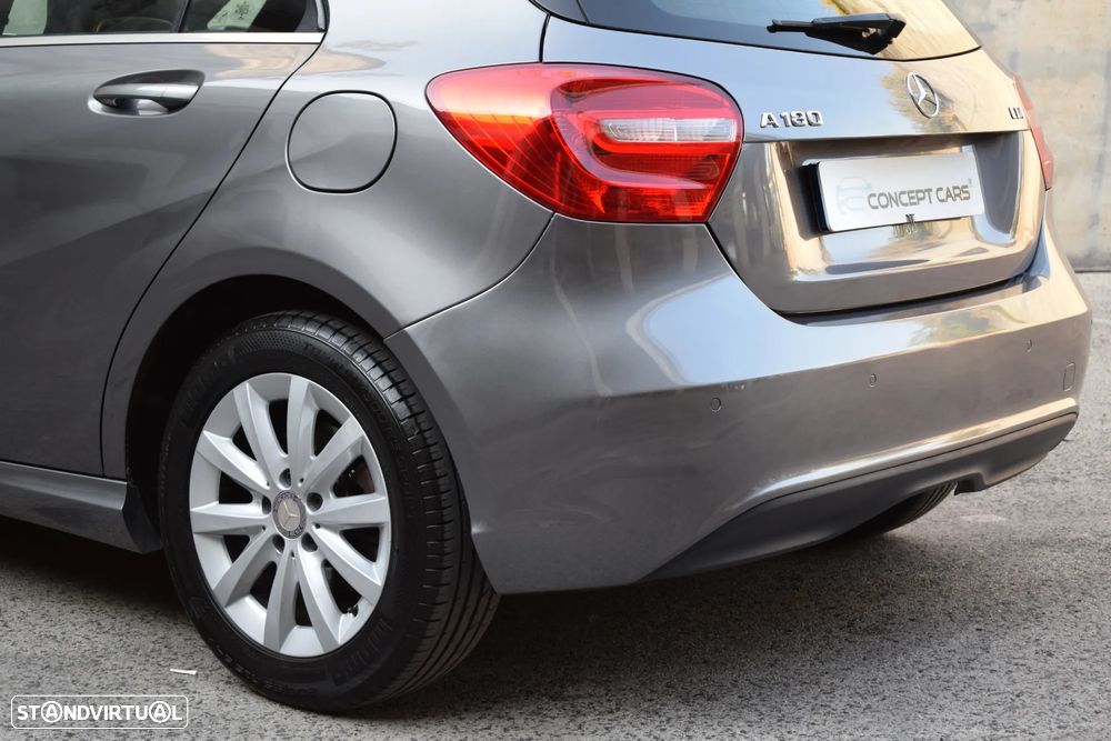 Mercedes-Benz A 180 CDI 7G-DCT Urban - 14