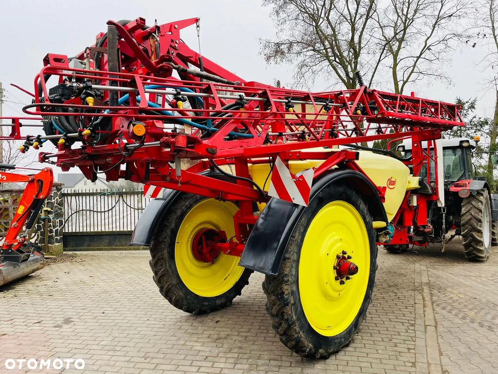 Challenger ROGATOR 618 - 4