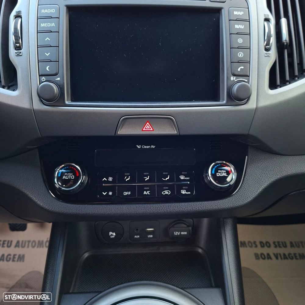 Kia Sportage 1.7 CRDi ISG TX Navi - 14
