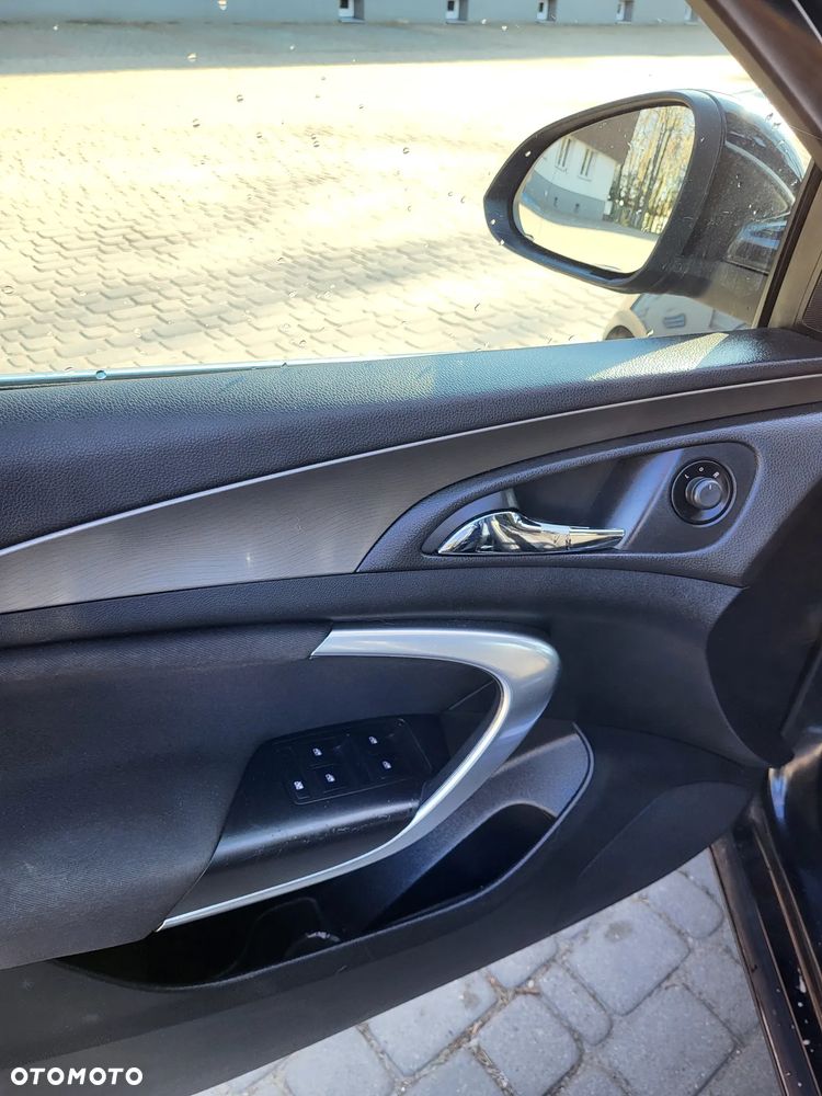 Opel Insignia 1.8 Sport - 2
