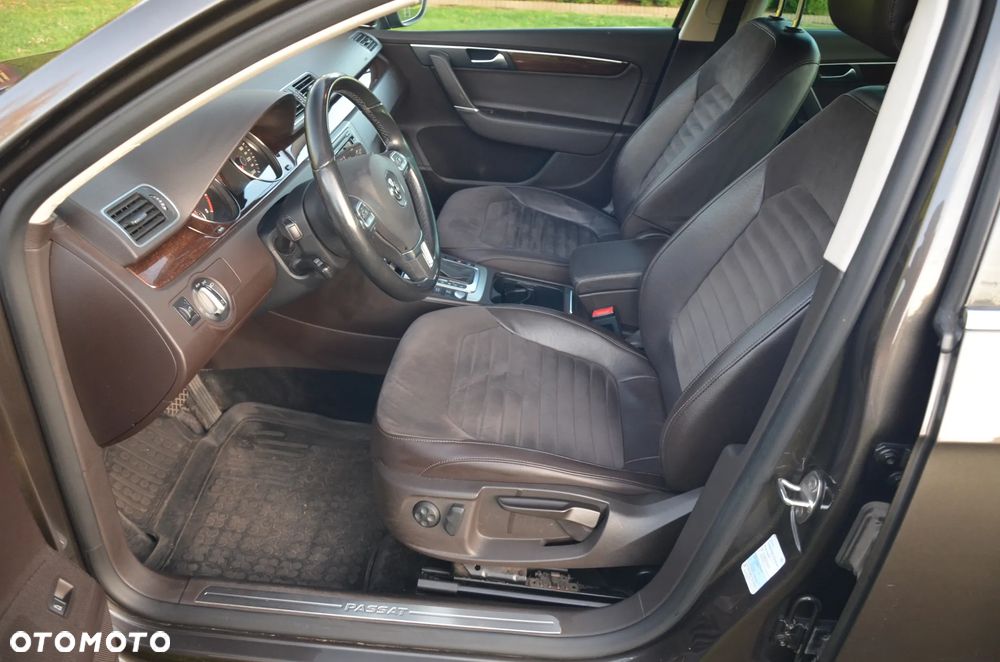 Volkswagen Passat 1.8 TSI Highline DSG - 19