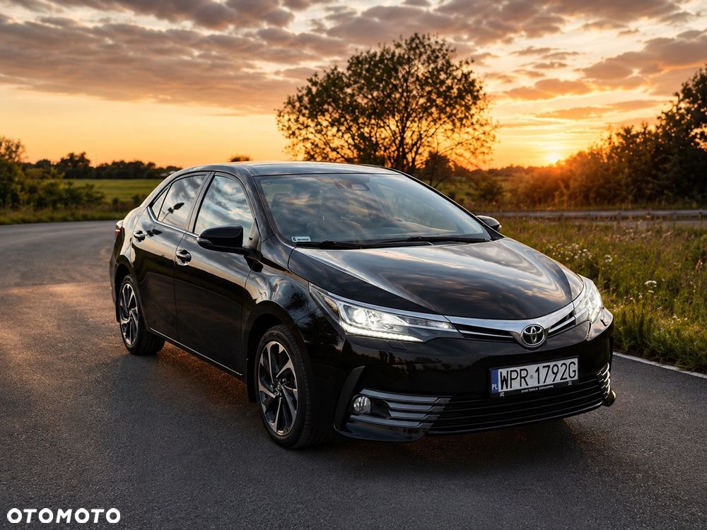 Toyota Corolla 1.6 Prestige - 1