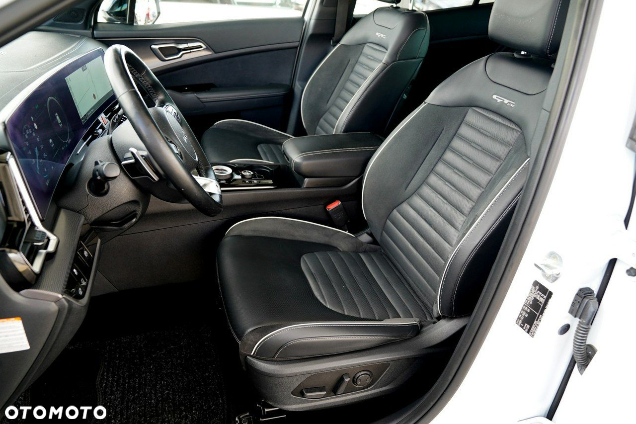 Kia Sportage - 16