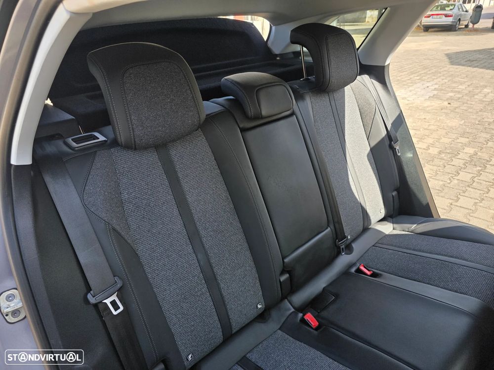 Peugeot 3008 1.2 PureTech Allure Pack - 25